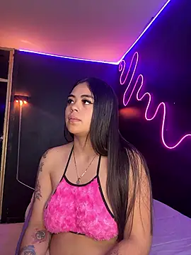 Snapshot of Aleooonnn__ chatting on 01-11-26, 10:16 Aleooonnn online show from 01-11-26, 10:16