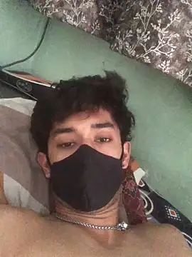 karan72819 online show from 04-23-26, 06:31