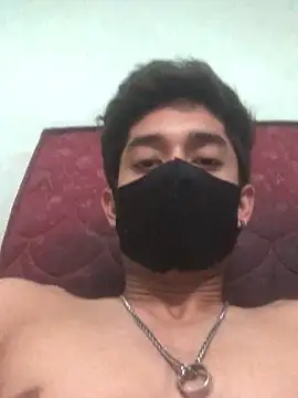 karan72819 online show from 04-01-26, 01:23