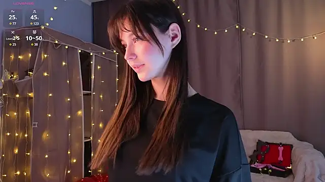 Snapshot of KiraYukimura chatting on 02-11-26, 01:49 KiraYukimura online show from 02-11-26, 01:49