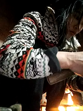 Snapshot of Hiniyk2 chatting on 01-11-26, 11:22 Hiniyk2 online show from 01-11-26, 11:22