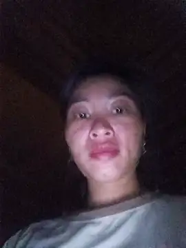 Snapshot of Hiniyk2 chatting on 06-07-26, 02:22 Hiniyk2 online show from 06-07-26, 02:22