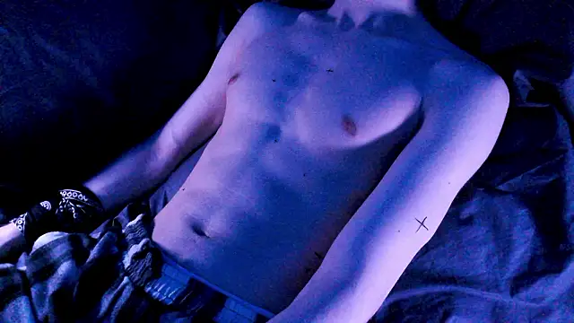 Snapshot of Sauntper chatting on 02-12-26, 09:25 Sauntper online show from 02-12-26, 09:25