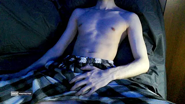 Snapshot of Sauntper chatting on 02-08-26, 09:34 Sauntper online show from 02-08-26, 09:34