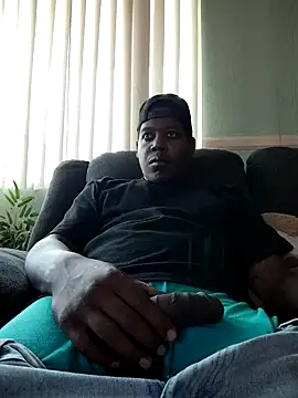 Bigshaddywoo online show from 04-19-26, 01:28