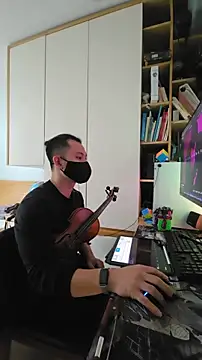 OnlyHand9x online show from 02-10-26, 06:12