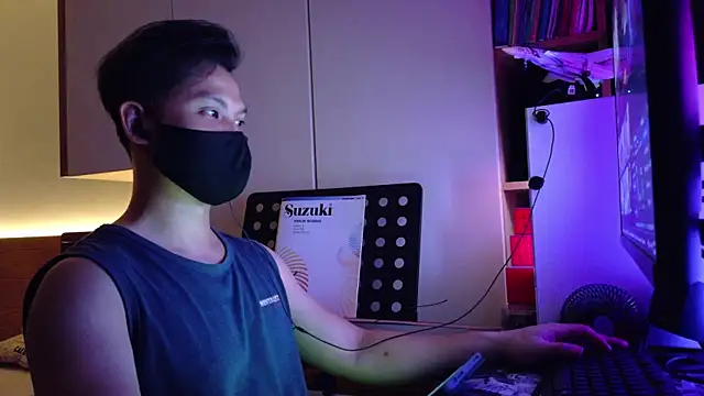 OnlyHand9x online show from 06-01-26, 04:17