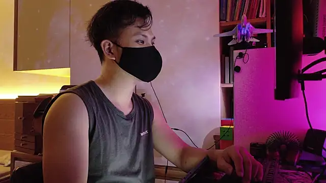 OnlyHand9x online show from 07-07-26, 05:05