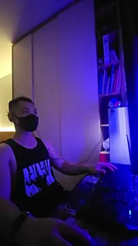 OnlyHand9x online show from 03-20-26, 05:03