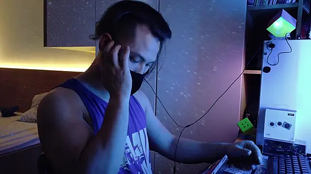 OnlyHand9x online show from 04-20-26, 03:24