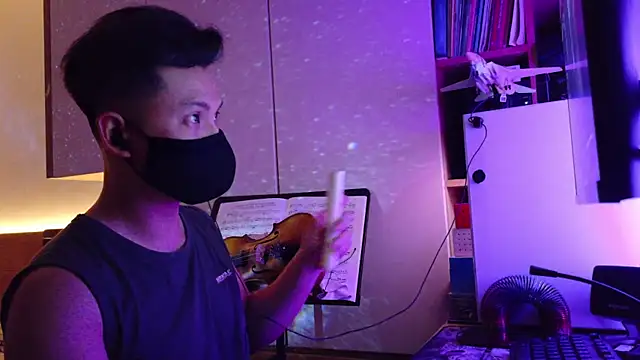 OnlyHand9x online show from 06-12-26, 04:16