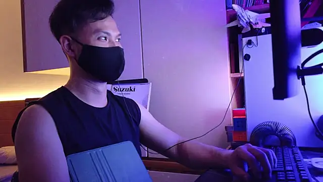 OnlyHand9x online show from 07-16-26, 04:37