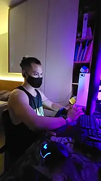 OnlyHand9x online show from 03-27-26, 04:52