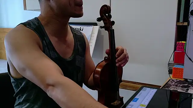 OnlyHand9x online show from 07-13-26, 04:01