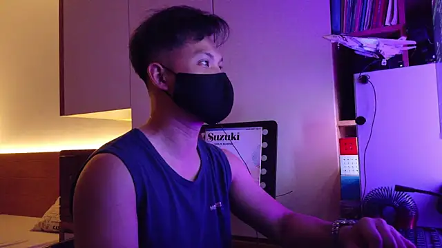OnlyHand9x online show from 06-10-26, 04:08