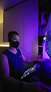 OnlyHand9x online show from 04-04-26, 09:21