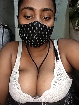 Snapshot of Hotty_Nishaa chatting on 03-16-26, 09:39 Hotty Nishaa online show from 03-16-26, 09:39