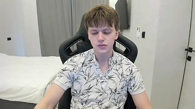 bonekoambalabu online show from 04-19-26, 10:16