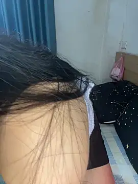 Linh DuongSexy online show from 03-04-26, 06:10