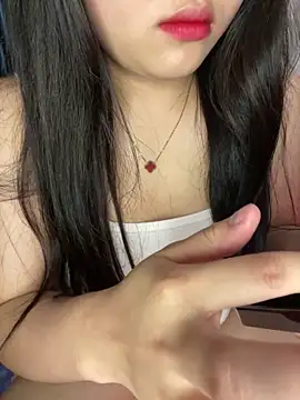 Linh DuongSexy online show from 03-18-26, 04:30