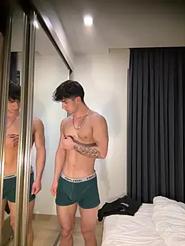 Snapshot of nomorelies chatting on 01-14-26, 07:06 nomorelies online show from 01-14-26, 07:06