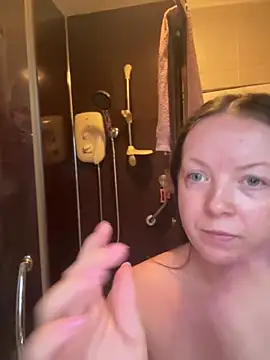 Nova-Vixen online show from 02-22-26, 04:08