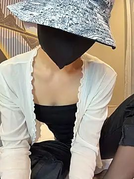 ZJbaby online show from 04-03-26, 01:28