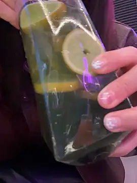 ZJbaby online show from 04-06-26, 01:45