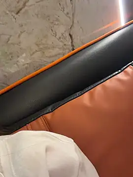 ZJbaby online show from 04-15-26, 01:59