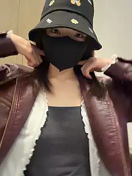 ZJbaby online show from 04-14-26, 01:27