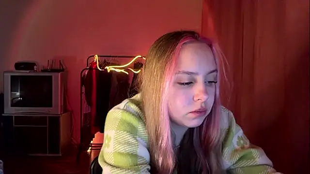 ZoraDearmon online show from 02-13-26, 09:26