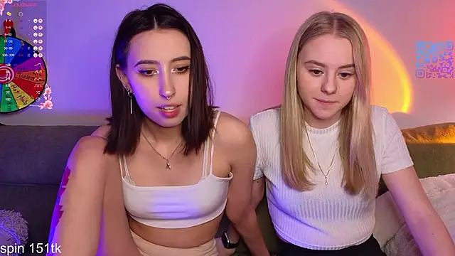 Snapshot of Mimipaws chatting on 02-28-26, 08:30 Mimipaws online show from 02-28-26, 08:30