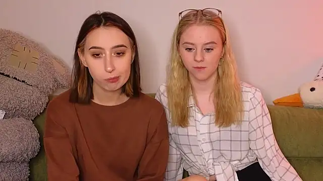 Mimipaws online show from 01-11-26, 08:49