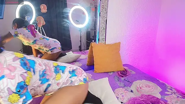 Snapshot of NYXHELLSQUEEN chatting on 02-27-26, 10:20 NYXHELLSQUEEN online show from 02-27-26, 10:20