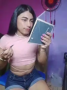 Snapshot of Selena_Nova chatting on 02-20-26, 02:52 Selena Nova online show from 02-20-26, 02:52