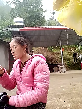 Snapshot of muamua99 chatting on 01-16-26, 01:31 muamua99 online show from 01-16-26, 01:31