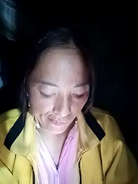 Snapshot of muamua99 chatting on 02-06-26, 01:07 muamua99 online show from 02-06-26, 01:07