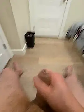 Snapshot of ivan010320 chatting on 01-08-26, 01:33 ivan010320 online show from 01-08-26, 01:33