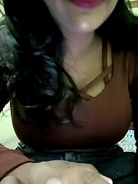 Snapshot of Aanurani chatting on 02-16-26, 07:56 Aanurani online show from 02-16-26, 07:56