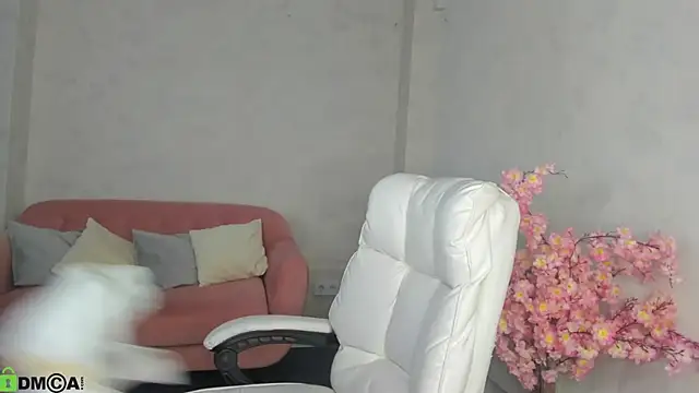 Marie Hayes online show from 05-31-26, 01:11