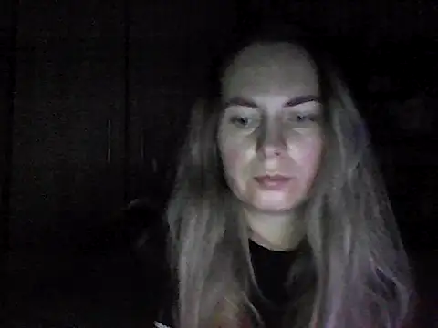 VikiLove765 online show from 01-10-26, 07:53