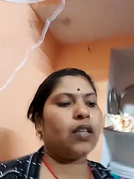 Snapshot of Punam_shekh chatting on 01-06-26, 02:32 Punam shekh online show from 01-06-26, 02:32