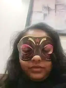 Snapshot of larayush chatting on 01-07-26, 01:49 larayush online show from 01-07-26, 01:49