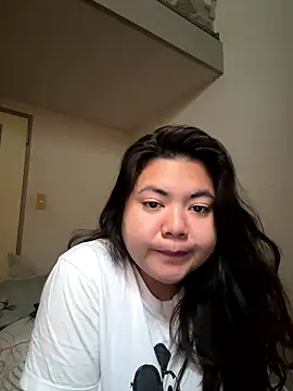 Snapshot of Allie_143 chatting on 01-10-26, 11:22 Allie 143 online show from 01-10-26, 11:22