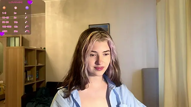 Dia DeAmas online show from 04-28-26, 02:43