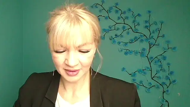 Madonna Fire online show from 03-07-26, 01:05