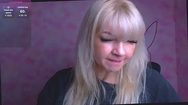 Snapshot of Madonna_Fire chatting on 04-30-26, 11:50 Madonna Fire online show from 04-30-26, 11:50