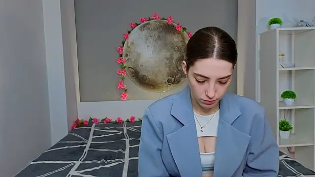 BrianneMallory online show from 02-15-26, 06:14