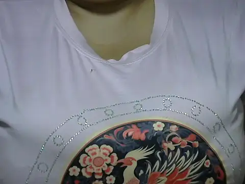 Snapshot of schoco_milff chatting on 06-15-26, 12:44 schoco milff online show from 06-15-26, 12:44