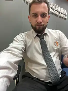 Snapshot of Chubandchaser chatting on 01-09-26, 08:16 Chubandchaser online show from 01-09-26, 08:16